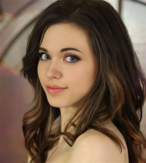 Amouranth — Wikipédia